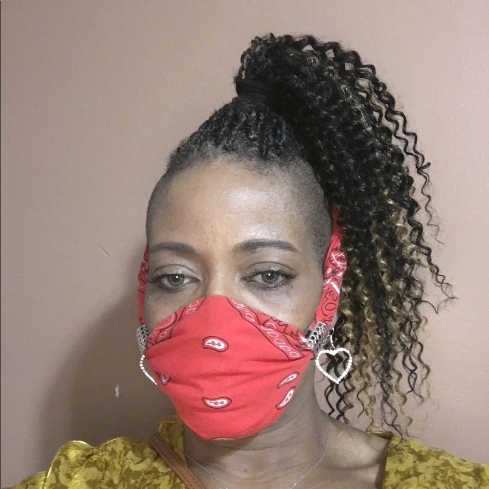 Face mask - Picture 5 of 6